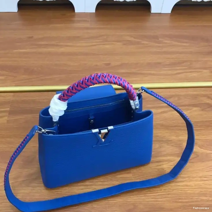 Fashionrepsfam ru LV 19B5790056 Bags 0712